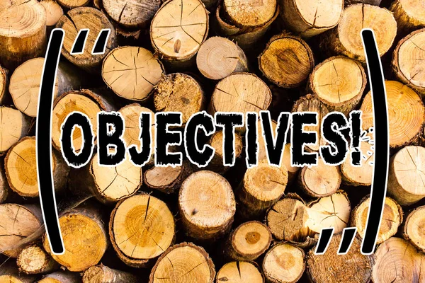 手書きテキストの目的です。概念の意味する計画目標達成希望ターゲット木製の背景ビンテージ木製野生メッセージ考えの意図思考. — ストック写真