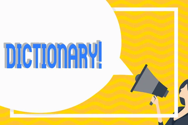 Escrita de mão conceitual mostrando Dicionário. Foto de negócios mostrando Aprendendo outro vocabs e sinônimos de livro . — Fotografia de Stock