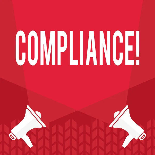 Word tekst intoetsen Compliance. Businessconcept voor technologiebedrijf stelt haar beleid standaard verordeningen. — Stockfoto