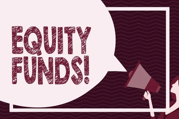 Schrijven van notitie weergegeven: Equity-fondsen. Zakelijke foto presentatie van beleggers geniet grote voordelen met de investering op lange termijn. — Stockfoto