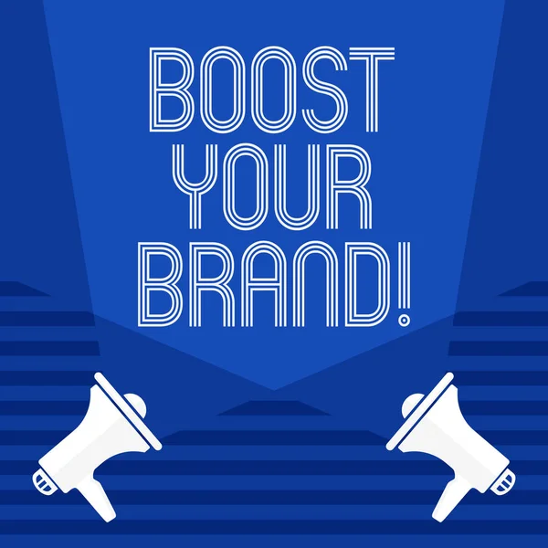 Signe texte montrant Boost Your Brand. Photo conceptuelle améliorer votre nom de modèles dans votre domaine vaincre les concurrents . — Photo