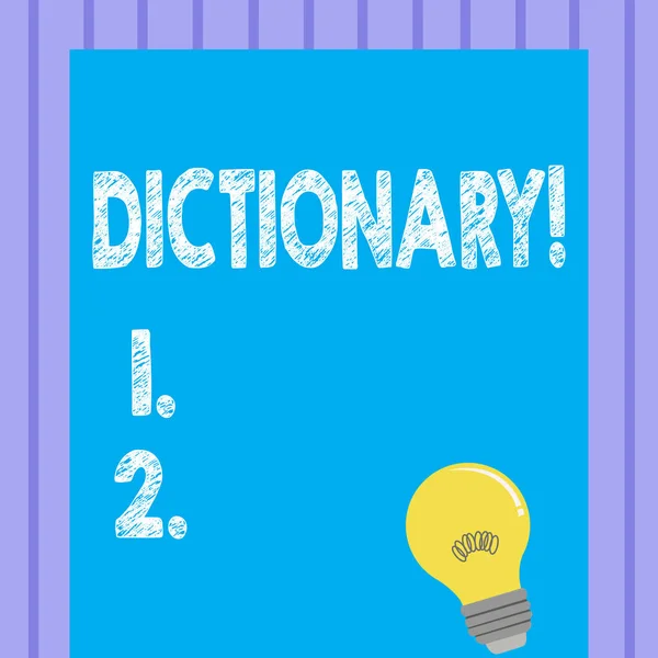 Palavra escrita dicionário de texto. Conceito de negócio para aprender outro vocabs e sinônimos de livro . — Fotografia de Stock
