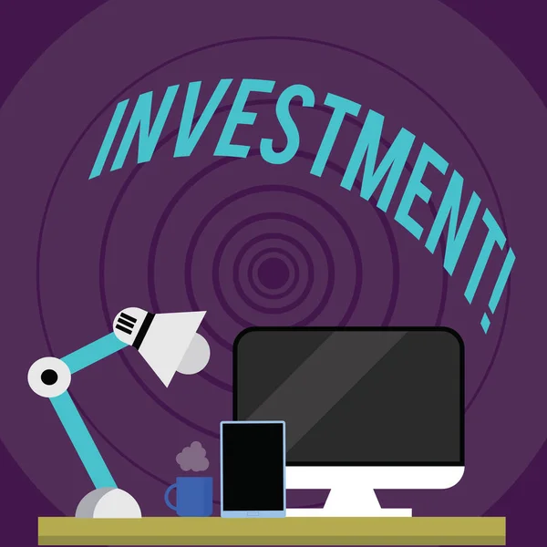 Het schrijven van nota tonen van investeringen. Zakelijke foto presentatie van geld tijd om in te zetten iets om winst te maken. — Stockfoto