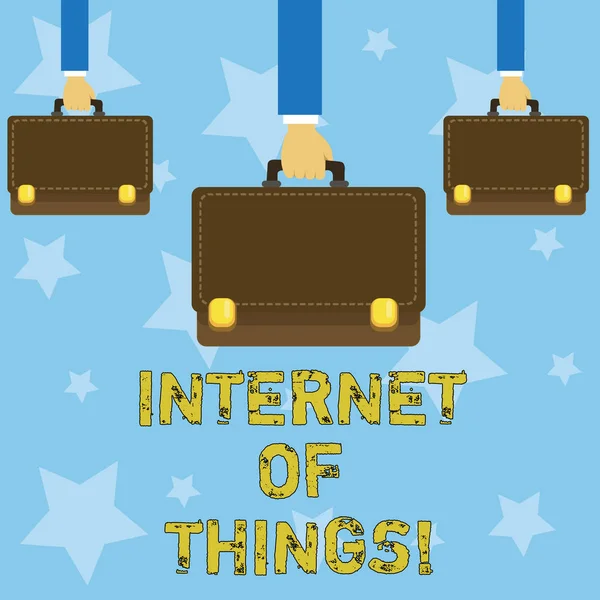 Manuscrito de texto escrevendo Internet Of Things. Conceito que significa Inovação Globalização Conectividade Eletrônica Digital . — Fotografia de Stock