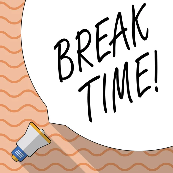 Escrita de mão conceitual mostrando Break Time. Texto da foto de negócios Momento para parar de trabalhar Relaxe Pausa . — Fotografia de Stock