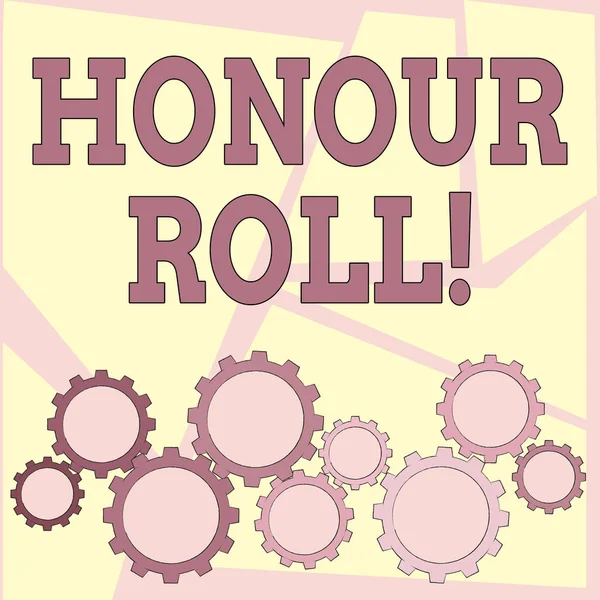 Onur rulo gösterilen metin işareti. Kavramsal fotoğraf notları belirli bir ortalamanın üzerinde kullanmaya hak kazanan öğrencilerin listesi.