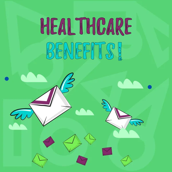Escribir texto a mano Beneficios para la salud. Concepto que significa que es un seguro que cubre los gastos médicos . —  Fotos de Stock