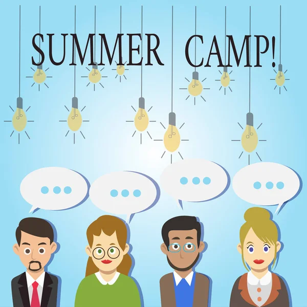 Ordet skriva text Summer Camp. Affärsidé för plats där barn göra semesteraktiviteter. — Stockfoto