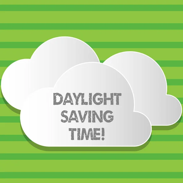 Nota di scrittura che mostra l'ora legale. Foto d'affari in mostra avanzando orologi durante l'estate per risparmiare elettricità . — Foto Stock