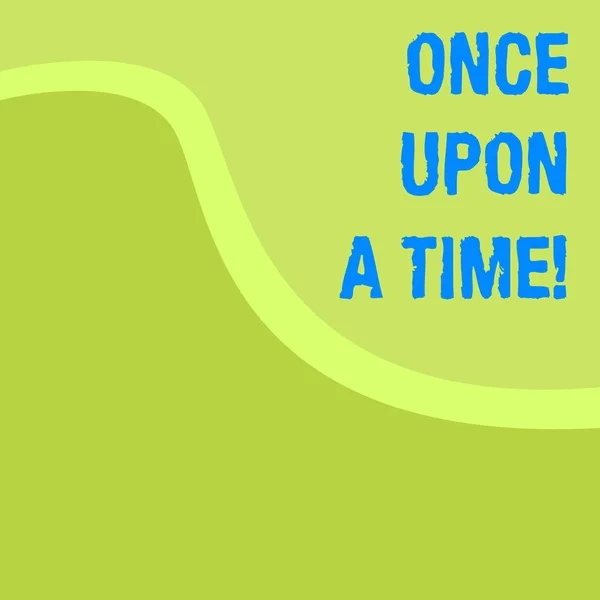 Word Once Upon A Time het intoetsen van tekst. Bedrijfsconcept voor het vertellen verhaal sprookje verhaal historische gebeurtenis roman. — Stockfoto