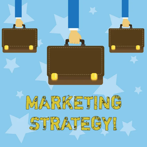 Escribir texto a mano Estrategia de Marketing. Concepto significado Plan Fórmula Creatividad Investigación Organización . — Foto de Stock