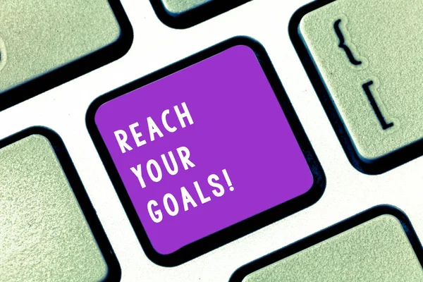 Writing note showing Reach Your Goals. Business photo showcasing achieve what you wanted to be done dreams or to do list Keyboard key Intention to create computer message pressing keypad idea. — Stock Photo, Image