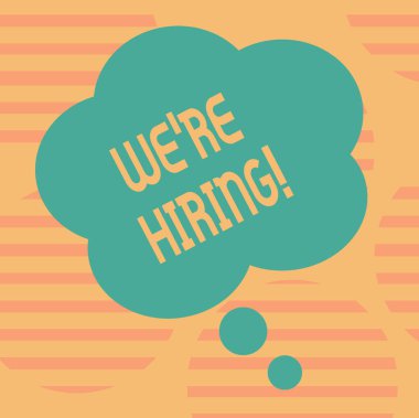 Word metin Re işe yazma. İş kavramı için son zamanlarda biri istihdam veya belirli bir proje boş renk çiçek şekil düşündüm konuşma balonu fotoğraf için tanıtım reklam yapmak için birini ödemek.