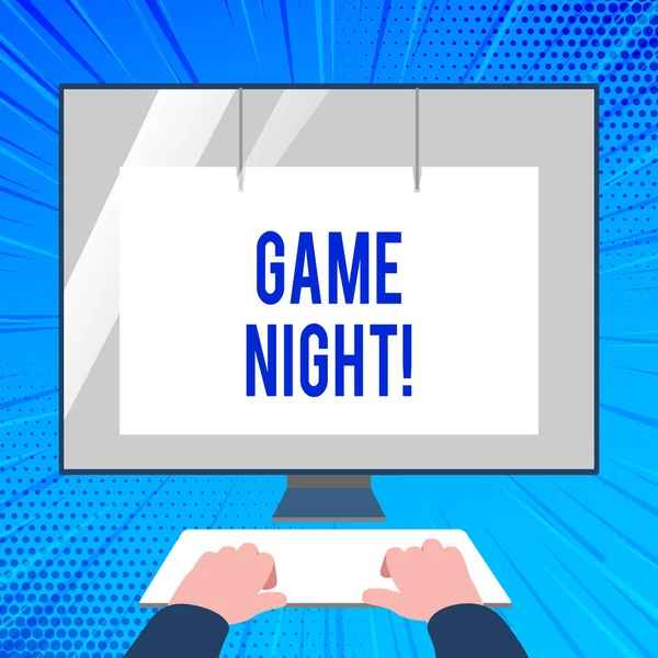 Manuscrito texto escrevendo Game Night. Conceito significado geralmente é chamado em datas de jogo adulto como poker com amigos Mãos no teclado Mockup Frente do monitor branco em branco com protetor de tela . — Fotografia de Stock