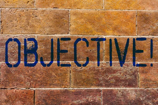 Escrita de mão conceitual mostrando Objetivo. Foto de negócios mostrando Objetivo planejado para ser alcançado Alvo desejado Missão da empresa Brick Wall art como Graffiti motivacional escrito na parede . — Fotografia de Stock