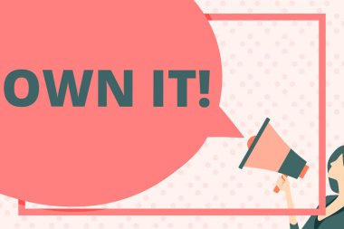 Kendini senin eylemler hareket büyük boş konuşma balonu yuvarlak şekil için sorumlu olmak kendi onu bir ait anlam kavramı yazma el yazısı metin. Renkli megafon tutan ince kadın.