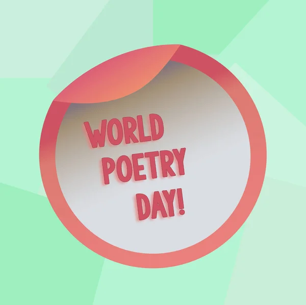 Conceptuele hand schrijven tonen World Poetry Day. Zakelijke foto presentatie van de viering van de wereldwijde literatuur leestijd boeken fles verpakking deksel kartonnen Container gemakkelijk ter dekking van de Open. — Stockfoto