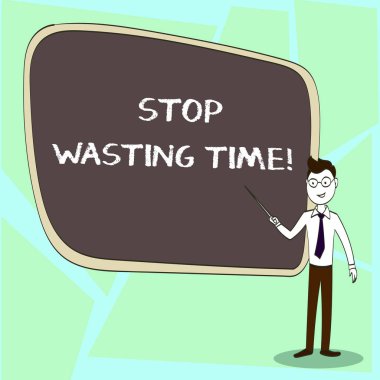 Stop israf zaman gösterilen not yazma. Gösteren danışmanlık vitrine iş fotoğraf veya grup planlama başlatmak ve kendine güvenen adam kravat, gözlük ve sopa işaret eden Yönetim Kurulu için akıllıca kullanmak.