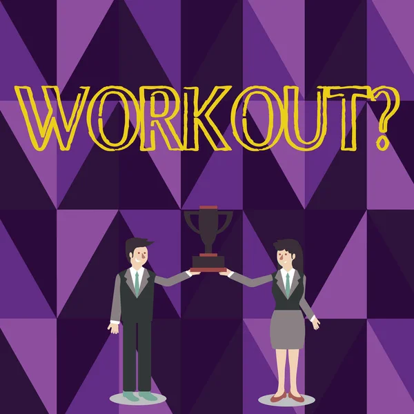 Word のテキスト Workoutquestion の書き込み。男と女一緒保持のビジネス スーツ選手権トロフィー カップを行使フィットネス ボディービルのトレーニングの活動のビジネス コンセプト. — ストック写真