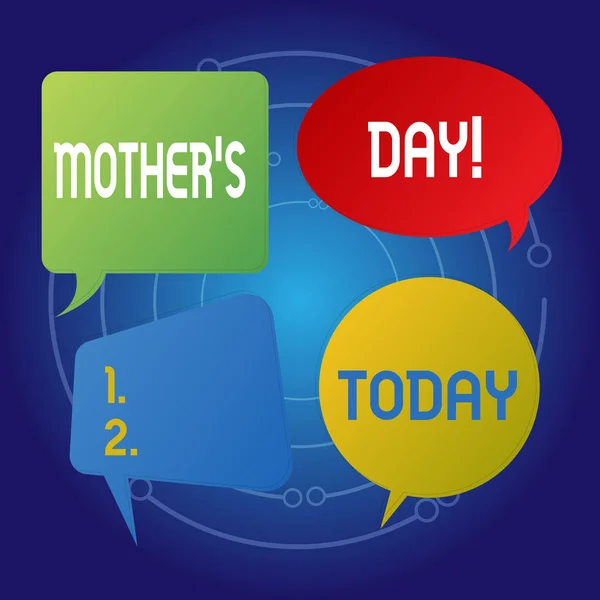 Tekst znak pokazuje dzień S matki. Koncepcyjne Zdjęcie dnia roku gdzie matek szczególnie są honorowane przez dzieci puste naklejki w różnych kształtów i kolorów dla wielu Chat. — Zdjęcie stockowe