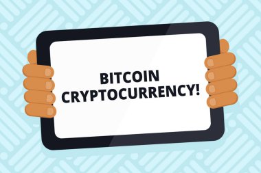 Bitcoin Cryptocurrency yazma el yazısı metin. Kavram anlam dijital ödeme para birimi cryptocurrencies renk Tablet Smartphone ile boş ekran el geri of Gadget'tan kullanır.
