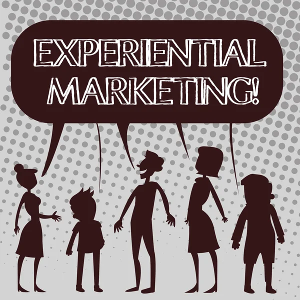 Handskrift text Experiential Marketing. Begreppet mening marknadsföringsstrategi som direkt engagerar konsumenterna siluett bild av människor talar och dela en färgglad pratbubblan. — Stockfoto