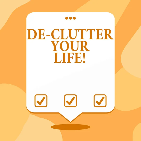 Ecriture conceptuelle montrant De Clutter Your Life. Business photo text remove mess clutter from place organiser et prioriser White Speech Balloon Floating with Three Punched Hole on Top . — Photo