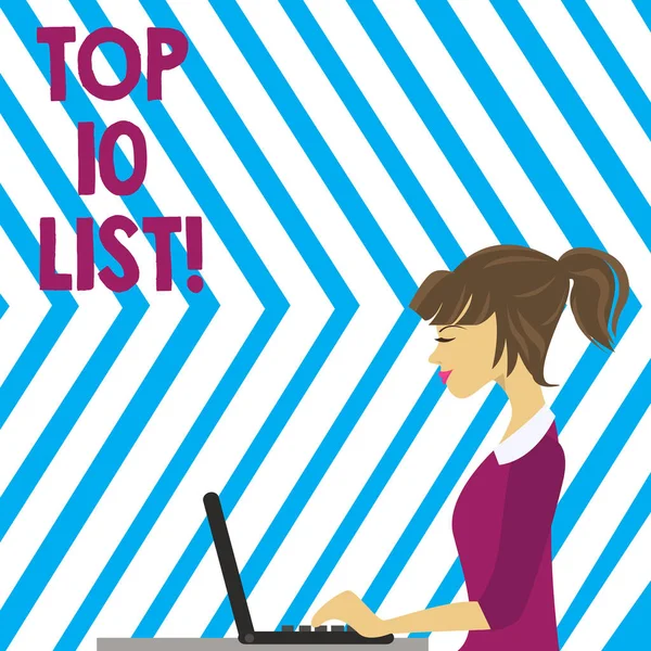 Γραφή κειμένου Top 10 Κατάλογος των λέξεων. Επιχειρηματική ιδέα για υψηλότερη με κατάταξη στο demonstratings μέρη ή αντικείμενα σε ομάδα ή κατηγορία φωτογραφία νέοι πολυάσχολη γυναίκα κάθεται Side View και εργασίας για το Laptop. — Φωτογραφία Αρχείου