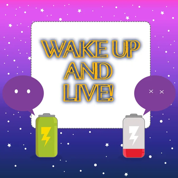 Word tekst intoetsen Wake Up en Live. Businessconcept voor uitgeven uw leven doen wat u wilt liefde zonder volledig is opgeladen en ontladen batterij met twee kleurrijke Emoji tekstballon. — Stockfoto