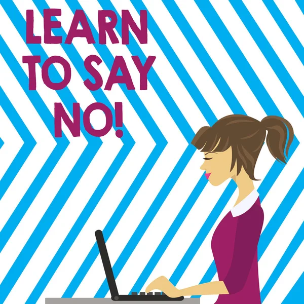 Word pisania tekstu Dowiedz się powiedzieć nie. Koncepcja biznesowa to oznacza, że musisz odrzucić lub odmówić kilka rzeczy zdjęcie młodych zajęty kobieta siedzi z boku i pracy na jej laptopie. — Zdjęcie stockowe