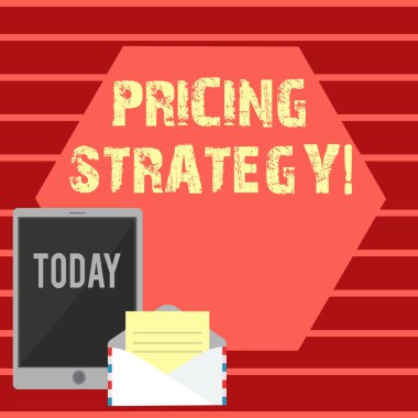 Fiyatlandırma stratejisi gösteren Not yazma. İş fotoğraf vitrinde Yöntem şirketleri fiyat kendi ürün Hizmetleri Zarf kağıt ve tablet ekran renk boş uzay ile kullanmak anlamına gelir.