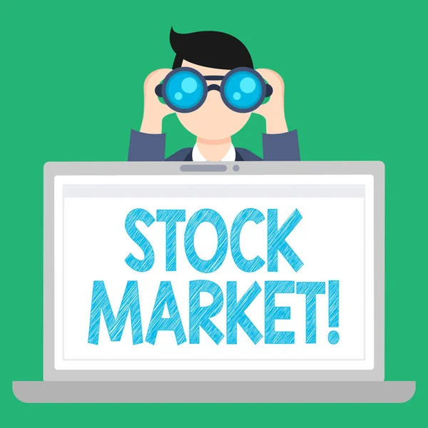 Texto para escrita de palavras Stock Market. Conceito de negócio para trocas de mercados de coleção onde as atividades de compra de venda Man Holding e Olhando para Binocular Atrás Open Blank Space Laptop Screen . — Fotografia de Stock