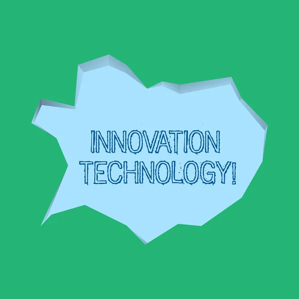 Textinnovationstechnologie. Geschäftskonzept für wesentliche technologische Veränderungen von Produkten und Prozessen leere blassblaue Sprechblase in unregelmäßiger Schnittkantenform 3D-Hintergrund. — Stockfoto