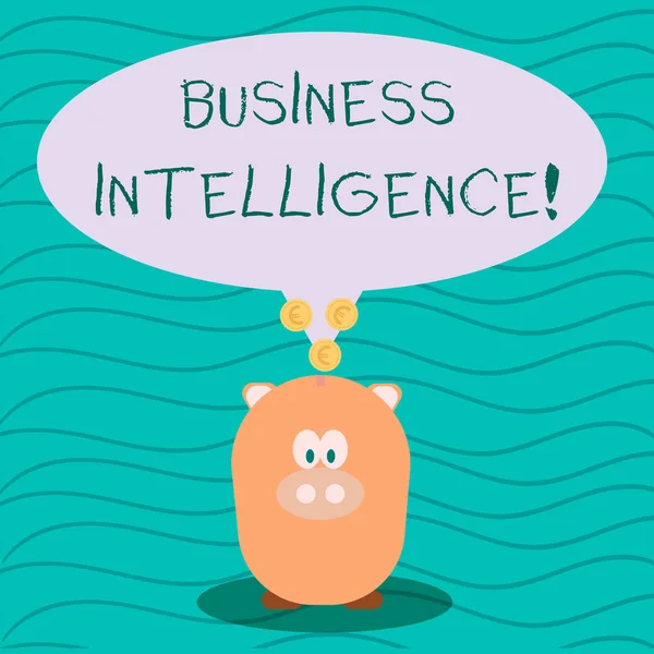 A Business Intelligence (üzleti intelligencia) szöveget mutató szöveges jel. Fogalmi fotó stratégiák és technológiák által használt vállalatok színes beszéd buborék arany Euro érmek a farok mutatva Piggy Bank. — Stock Fotó