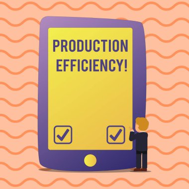 Üretim verimliliğini gösteren kavramsal el yazısı. İş fotoğraf Vitrini ekstra maliyet olmadan iyi bir çıkış artırılamıyor iş adamı ayakta ve ekran tablet cihaz üzerinde Gesturing.
