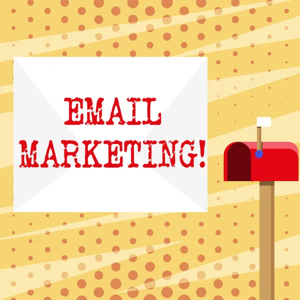 Εννοιολογική γραφή χέρι που δείχνει email marketing. Επιχειρηματική φωτογραφία προβολή πράξη της αποστολής εμπορικών μηνυμάτων συνήθως ομάδα εμφανίζει λευκό φάκελο και κόκκινο γραμματοκιβώτιο με μικρή σημαία επάνω σηματοδότηση. — Φωτογραφία Αρχείου