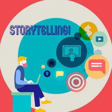 Word yazma metin Storytelling. Etkinlik için iş konsepti kamu adam onları yayınlamak için hikayeler yazma kendi Lap ve SEO sürücü simgeleri boş alan üzerinde laptop ile oturan.
