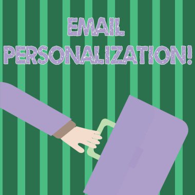 El yazısı metin e-posta kişiselleştirme. Kavram anlamı e-posta şablonu içine demonstratingal veri eklemek için izin verir acele Işadamı kol uzağa geri ve el tutma renk evrak çantası.