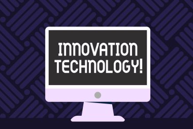 Yenilik teknolojisini gösteren Not yazma. İş fotoğraf vitrinde büyük teknolojik değişiklikler ürün ve süreçler masaüstü bilgisayar Colorful monitör ekran Freestanding tablo.