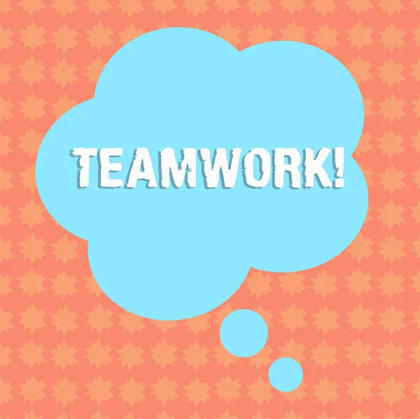 Schreibnotiz, die Teamwork zeigt. Business-Foto präsentiert kombinierte Aktion der Gruppe vor allem, wenn effektive und effiziente florale Form Gedankenblase für Präsentationsanzeigen. — Stockfoto