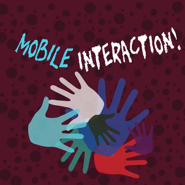 Écriture manuscrite de texte Interaction mobile. Concept signifiant l'interaction entre les utilisateurs mobiles et les ordinateurs Marques de couleurs de différentes tailles se chevauchant pour le travail d'équipe et la créativité . — Photo