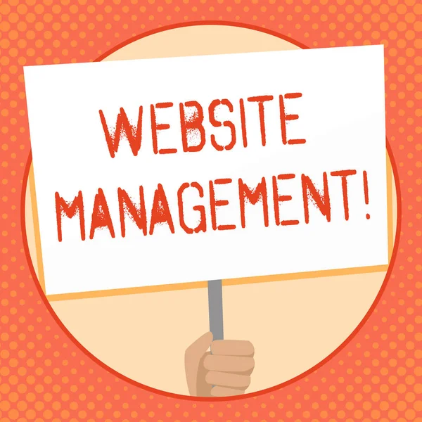 Schreiben Notiz zeigt Website-Management. Geschäftsfoto, das die Kontrolle über die Hard- und Software einer Website zeigt, die ein weißes Plakat in der Hand hält, das das soziale Bewusstsein unterstützt. — Stockfoto