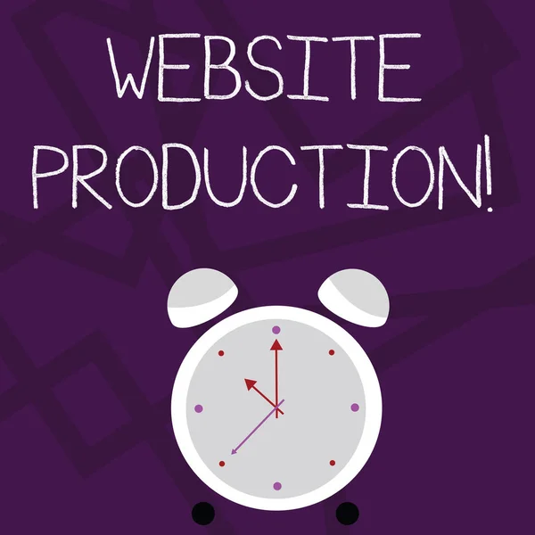 Note d'écriture montrant la production du site Web. Photo d'affaires mettant en valeur le processus de création de sites Web et c'est composants coloré rond analogique deux Bell réveil de bureau avec secondes photo de la main . — Photo