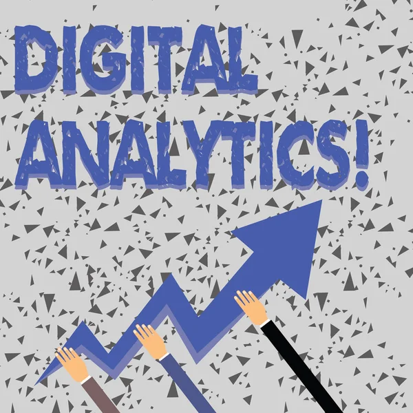 Texte d'écriture Word Digital Analytics. Concept d'entreprise pour l'analyse de données qualitatives et quantitatives Three Hands Holding Colorful Zigzag Lightning Arrow Pointing and Going Up . — Photo