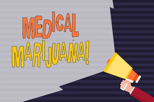 Manuscrito texto Medical Marijuana. Conceito significado recomendado examinando como tratamento de uma condição médica Mão Segurando Megafone com feixe largo em branco para estender o intervalo de volume . — Fotografia de Stock