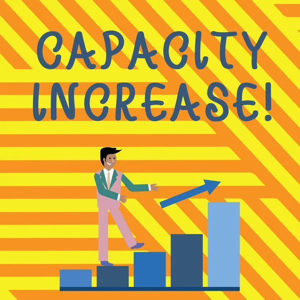 Texto para escrita de palavras Aumento de capacidade. Conceito de negócio para atender a um aumento real em deanalysisd, ou uma antecipada Smiling Businessman Climbing Colorful Bar Chart Following an Arrow Going Up . — Fotografia de Stock