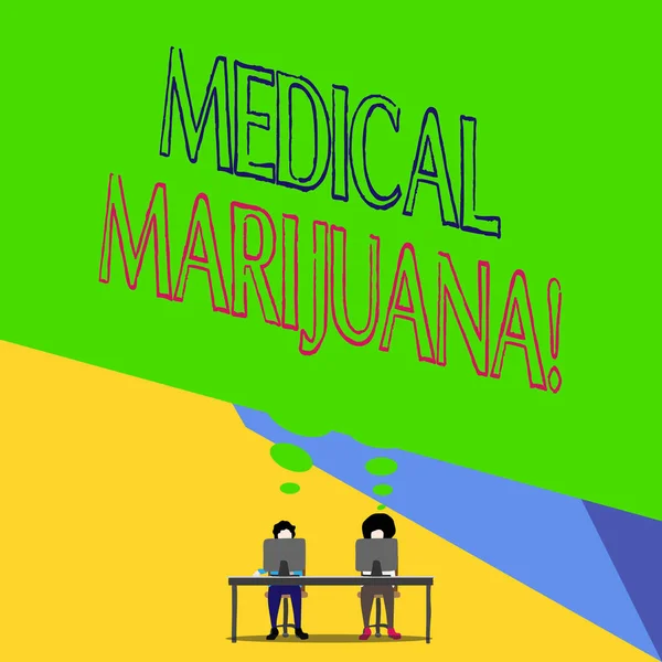 Palavra escrita texto Medical Marijuana. Conceito de negócio para recomendado examinando como tratamento de uma condição médica . — Fotografia de Stock