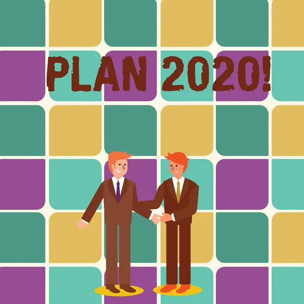 Πινακίδα κειμένου που δείχνει το σχέδιο 2020. Εννοιολογική αναλυτική πρόταση για την πραγματοποίηση ή την επίτευξη κάτι το επόμενο έτος δύο επιχειρηματίες στέκονται, χαμογελούν και χαιρετάνε ο ένας τον άλλο με χειραψίες. — Φωτογραφία Αρχείου