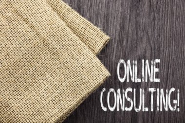 Çevrimiçi Danışmanlık 'ı gösteren kavramsal el yazısı. İş fotoğrafı tanıtımı internet üzerinden yapılan bir gösteriden bilgi ya da tavsiye alın.