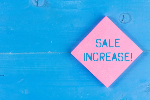 Αύξηση πώλησης κειμένου εγγραφής λέξεων. Επιχειρηματική έννοια για το ποσό που μια εταιρεία προέρχεται από τις πωλήσεις σε σύγκριση με ένα προηγούμενο. — Φωτογραφία Αρχείου